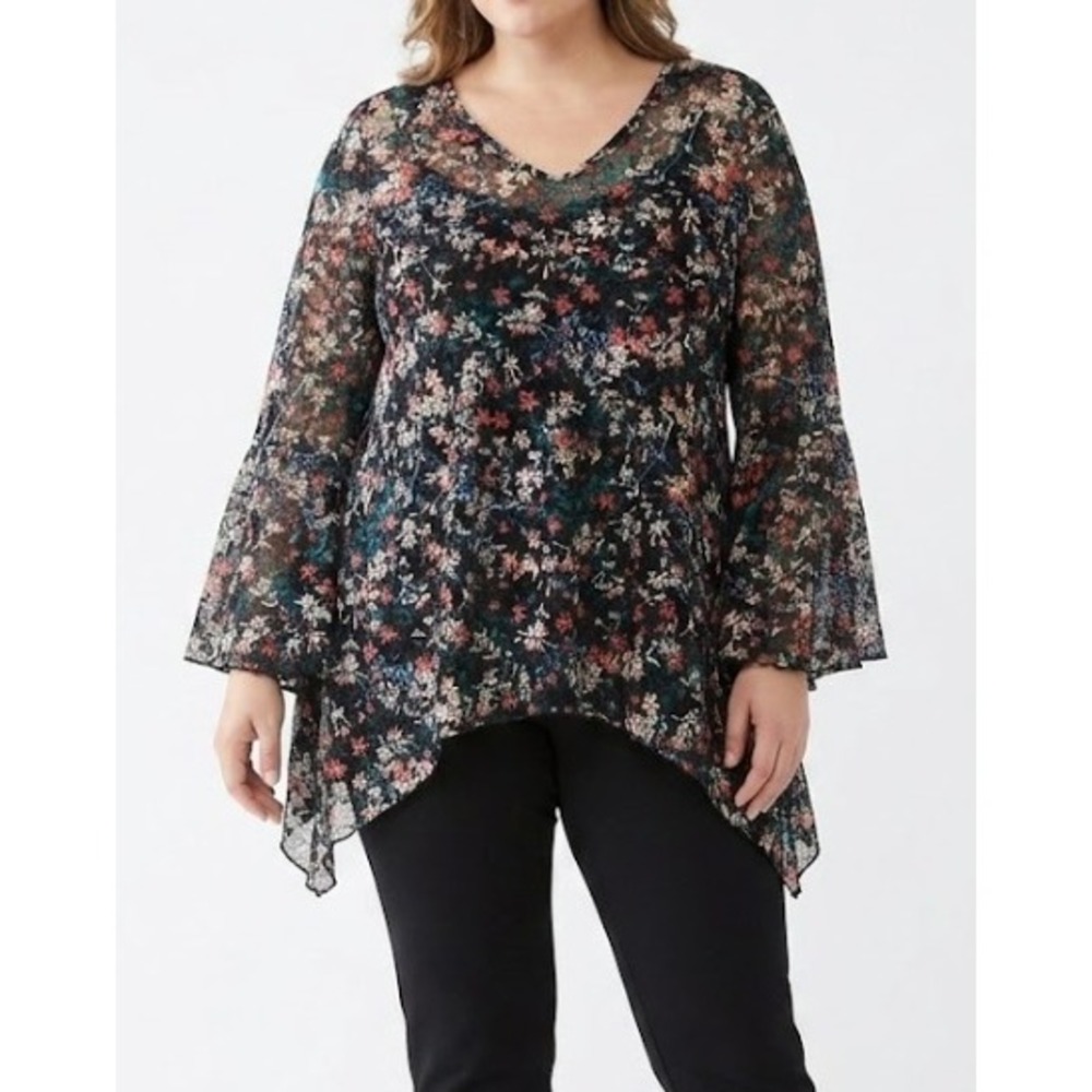 New DOR DOR COUTURE Floral Boho Festival Mesh Bell Sleeve Arc Hem Tunic